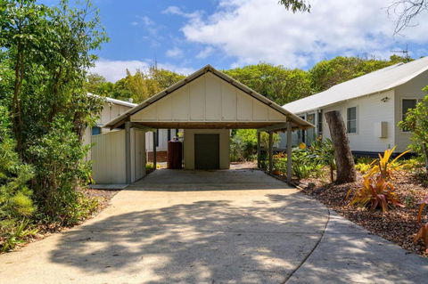 Ibis 15 - Accommodation Broadbeach 2