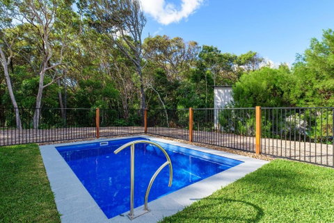 Ibis 9 House - Accommodation Broadbeach 2