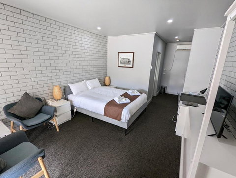 Homestead Motor Inn & Apartments - Accommodation Broadbeach 3