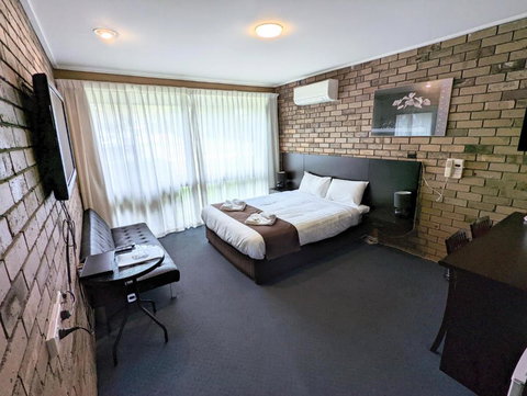 Homestead Motor Inn & Apartments - Accommodation Broadbeach 1