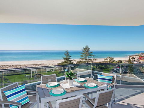 Iconic Apartments 704 - Accommodation Broadbeach 0