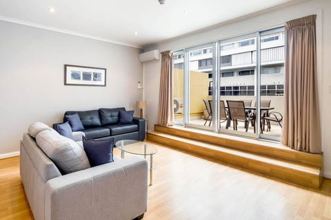 Ideal 1BR Suite Near The Manly Beach With Pool - Accommodation Broadbeach 2