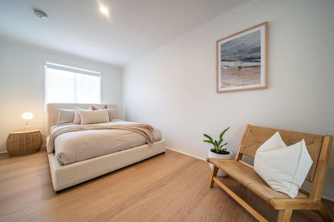 ILUKA Luxe Accommodation, Relaxed Coastal Vibe - Accommodation Broadbeach 1