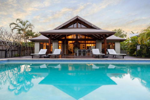 Indah Port Douglas - Accommodation Broadbeach 1