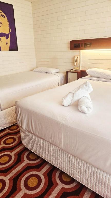 Indian Ocean Hotel - Accommodation Broadbeach 2