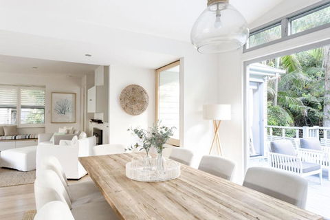 Indigo Blue - 600m To Beach, Pet By Approval - Accommodation Broadbeach 1