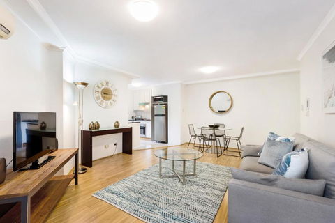 Inner City Retreat In Pyrmont 1 Bdrm With Car Space - 28 Mill - Accommodation Broadbeach 1