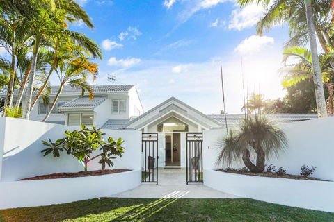 Island Living In The Heart Of Noosa - Accommodation Broadbeach 0