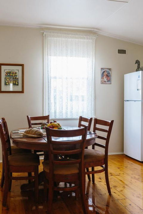 Isabella At Kyneton - Accommodation Broadbeach 3