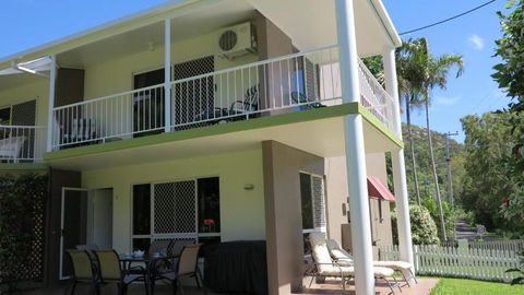 Island Magic Townhouse 1 - Accommodation Broadbeach 3