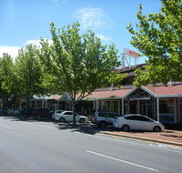 Adelaide Travellers Inn Backpackers Hostel - Accommodation Broadbeach