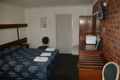 Adrian Motel - Accommodation Broadbeach 3