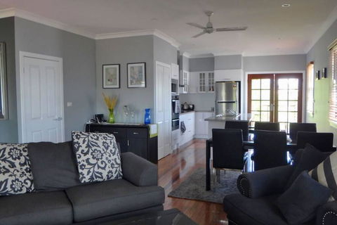 Aerwyn Brae - Accommodation Broadbeach 1