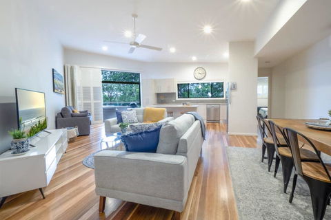 Ait Shona - Happy Place. Apt 10 Haven On The Park - Accommodation Broadbeach 0