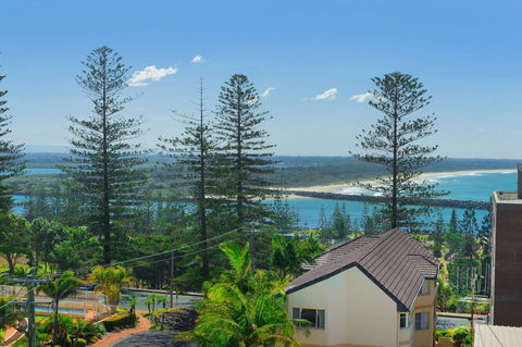 Akuna 20, 6 Joffre Street - Accommodation Broadbeach 2