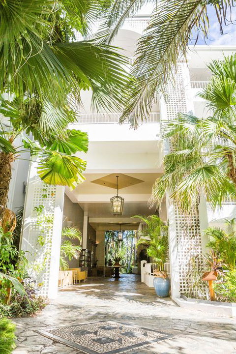 Alamanda - Suite 46 - Accommodation Broadbeach 3