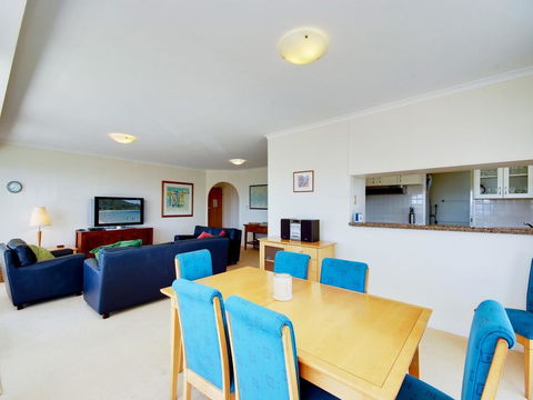 Albacore, Unit 6, 12 Ondine Close - Accommodation Broadbeach 3