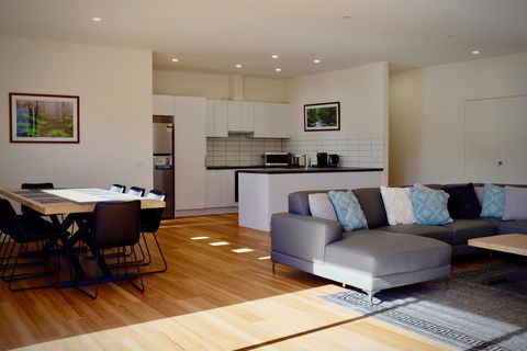 All Seasons Marysville - Accommodation Broadbeach 0