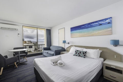 Alloggio Newcastle Beach - Accommodation Broadbeach 1