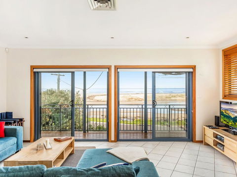 Allure - On Seven Mile Beach Gerroa - Accommodation Broadbeach 2