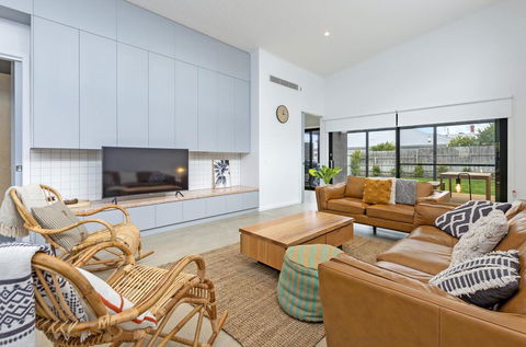 Allure On Barclay - Accommodation Broadbeach 0