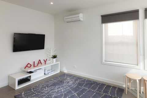 Amaroo - Accommodation Broadbeach 3