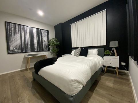 Amazing New Apartment Penrith, Prime Location - Accommodation Broadbeach 1