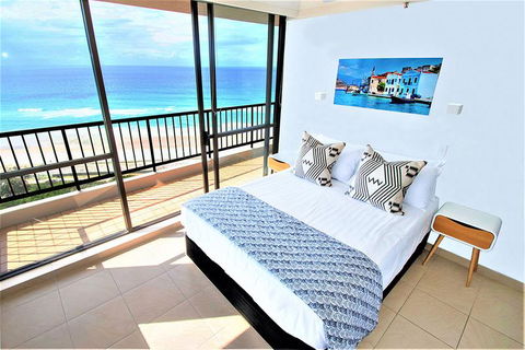 Amazing View In Surfers Paradise! Hidden Gem - Accommodation Broadbeach 3