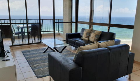 Amazing View In Surfers Paradise! Hidden Gem - Accommodation Broadbeach 1