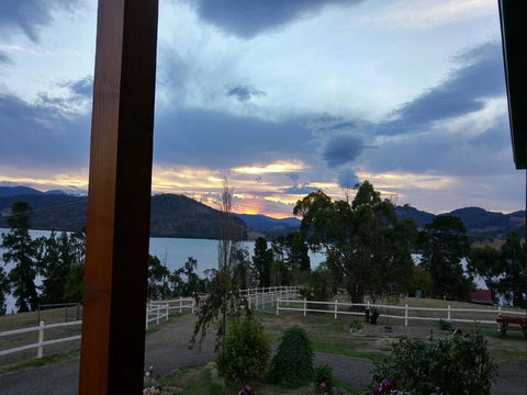 Ambience On Huon Bed & Breakfast - Accommodation Broadbeach 3