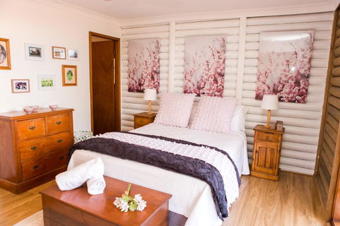 Among The Vines - Accommodation Broadbeach 2