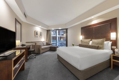 Amora Hotel Riverwalk - Accommodation Broadbeach 3