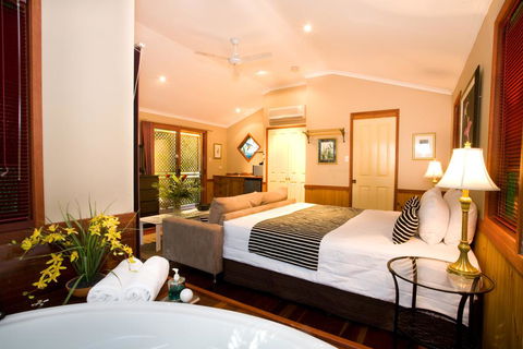 Amore On Buderim Rainforest Cabins - Accommodation Broadbeach 1
