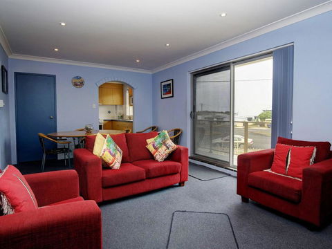Anchorage 7 Beautifully Renovated Close To Rockpool - Accommodation Broadbeach 0