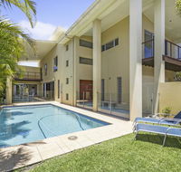 ANGOURIE HOUSE - SALT VILLAGE - Accommodation Broadbeach