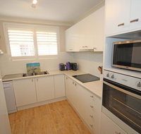 Annie's Apartment - Accommodation Broadbeach