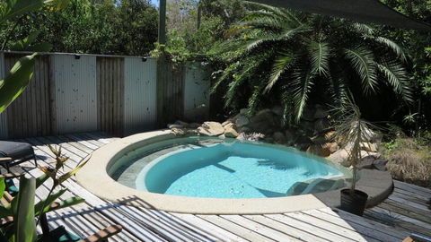 Apjohn House - Accommodation Broadbeach 2