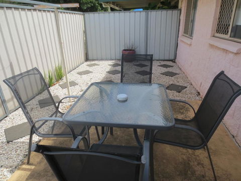 Apollo Lodge - Accommodation Broadbeach 2