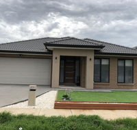 Apple House Upper Point Cook - Accommodation Broadbeach