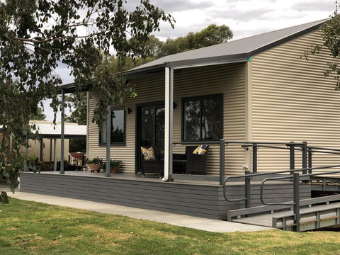Appleyard BnB - Accommodation Broadbeach 0