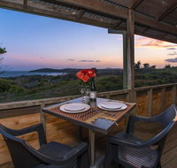 Aqualuna- Excellent surfing beaches. - Accommodation Broadbeach