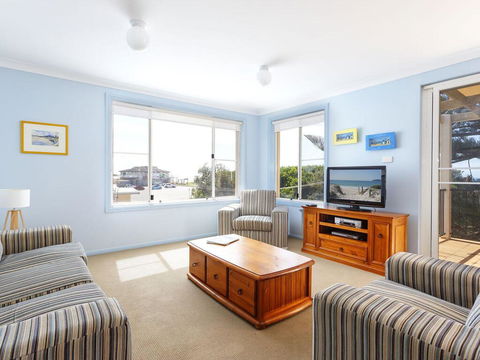 Aquarius Apartment 7 - Accommodation Broadbeach 2