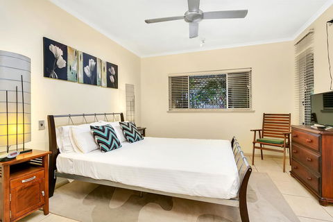 Arlington Apartments - Accommodation Broadbeach 3