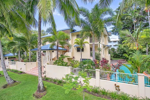 Arlington Apartments - Accommodation Broadbeach 0