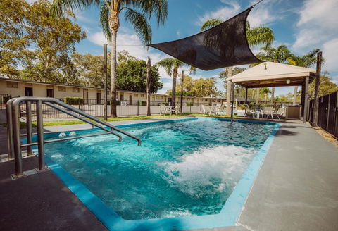 Artesian Spa Motel - Accommodation Broadbeach 1