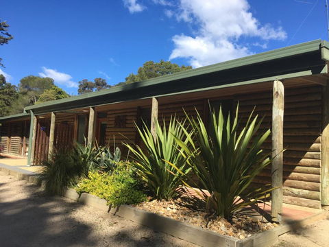 Mallacoota Log Cabins - Accommodation Broadbeach 0
