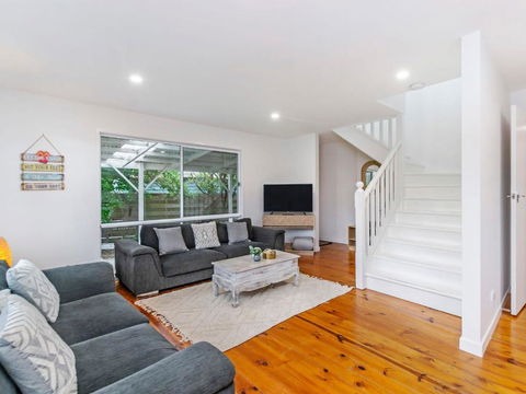 Marlin Beach House - Accommodation Broadbeach 2