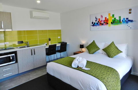 Motel 24 - Accommodation Broadbeach 1