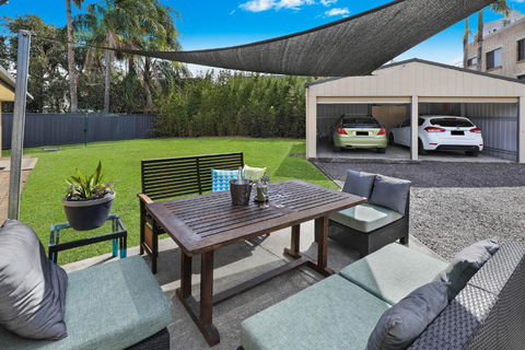 NAROO7- PRIME, CENTRE OF MOOLOOLABA LOCATION - Accommodation Broadbeach 3