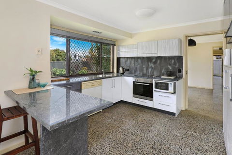 NAROO7- PRIME, CENTRE OF MOOLOOLABA LOCATION - Accommodation Broadbeach 1